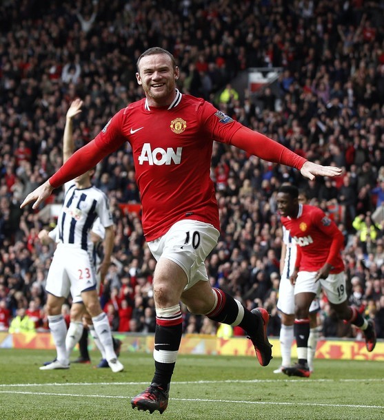 Nụ cười mãn nguyện của Rooney sau khi ghi bàn.
